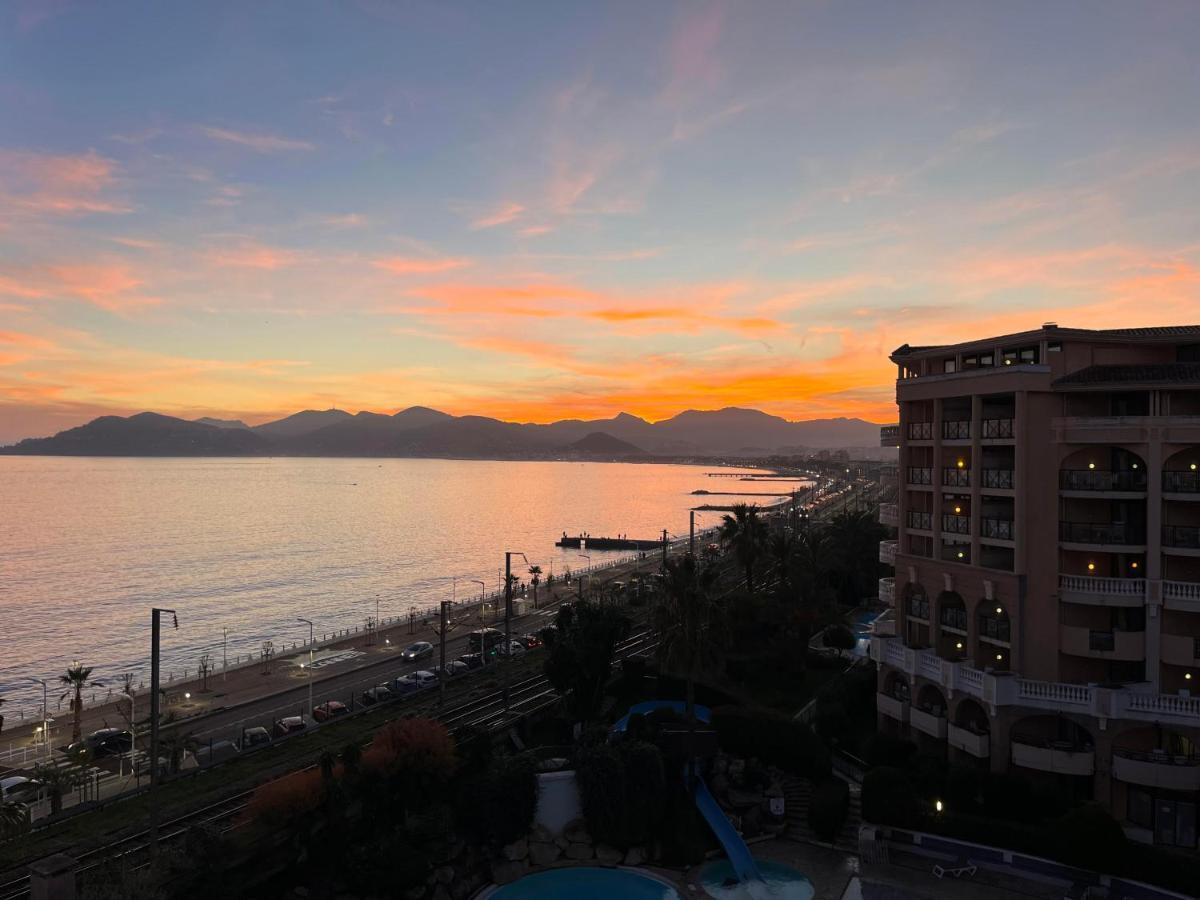 Cannes Apartment With Sea View, Aircondition And Parking ภายนอก รูปภาพ